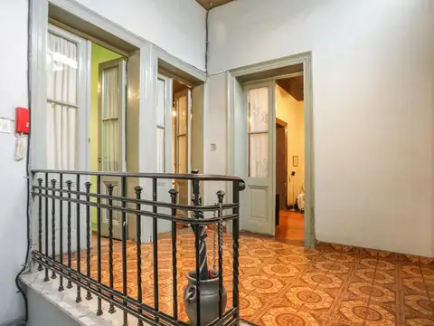 Depto Tipo Casa en Venta 50 años