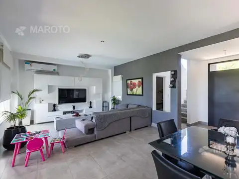 Casa en Venta en El Cantón - Norte, USD 340.000