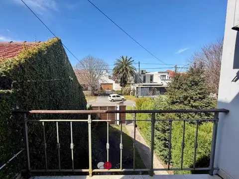 Depto Tipo Casa en Venta 12 años