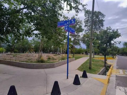 Calle Quintana s/n Villa Nueva Guaymallén