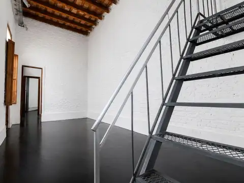 Depto Tipo Casa en Venta de 4 ambientes