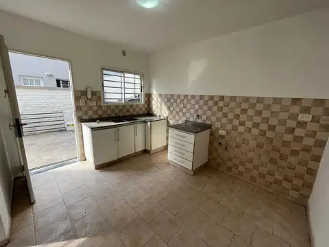 Departamento en Alquiler en Merlo, $ 750.000