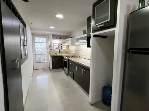 Depto Tipo Casa en Venta de 4 ambientes