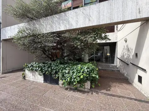 Avda. Mitre 2180 , Piso 6