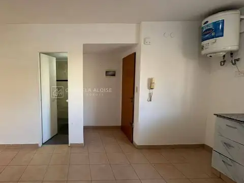 Departamento en Alquiler en Caseros, $ 400.000