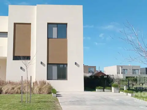 Barrio Araucarias Puertos del Lago