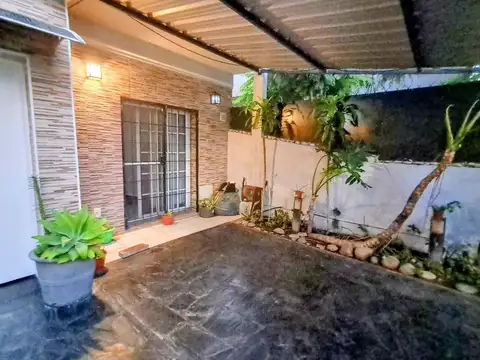Depto Tipo Casa en Venta 15 años