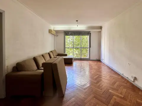 Av. Rivadavia  al 3700