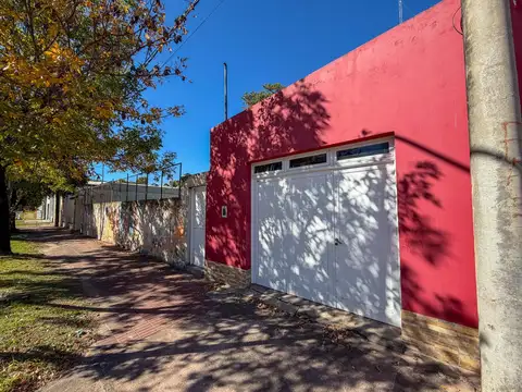 Casa en Venta en Barrio Italia, USD 199.000