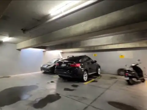 VENTA PLANTA DE COCHERAS 7 UNIDADES