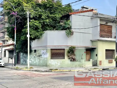 CASA IDEAL DOS FAMILIAS Y/O EMPRENDIMIENTO, SOBRE LOTE DE 230 M2 ZONIF: S1R1, FOT 2,5