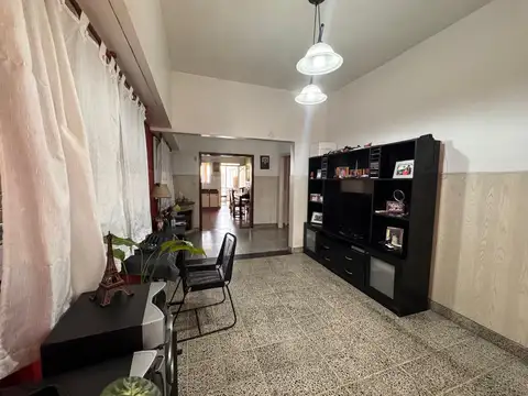 Casa en Venta en Quilmes Oeste, USD 120.000