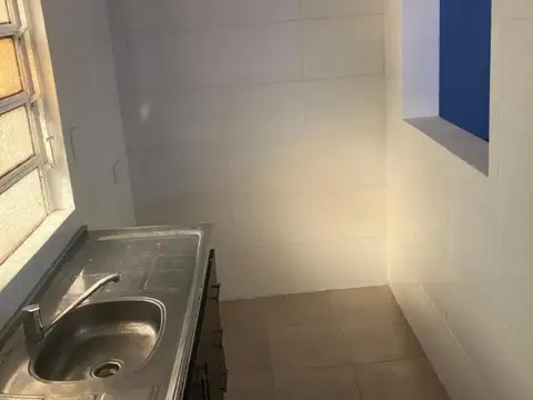 Depto Tipo Casa en Alquiler de 1 dormitorio