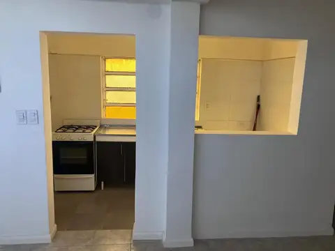 Depto Tipo Casa en Alquiler de 2 ambientes