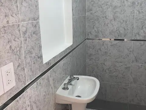 Depto Tipo Casa en Alquiler al Noreste