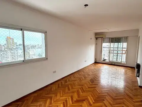 DEPARTAMENTO DE DOS DORMITORIOS C/ COCHERA
