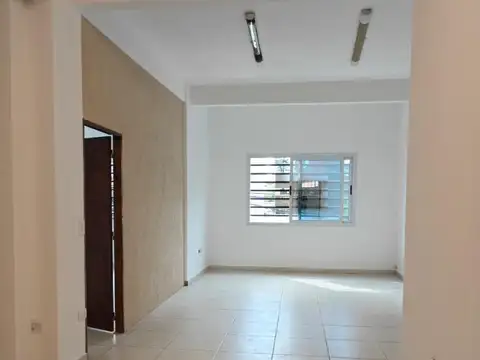 GRV - ALQUILER DE OFICINA EN  MUÑIZ, SAN MIGUEL