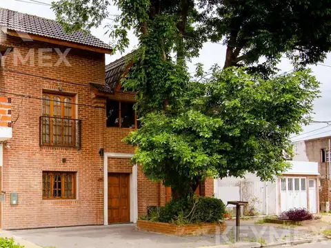Casa de 4 dormitorios en venta, La Plata
