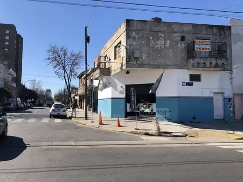 Avenida Coronel Cárdenas 2000