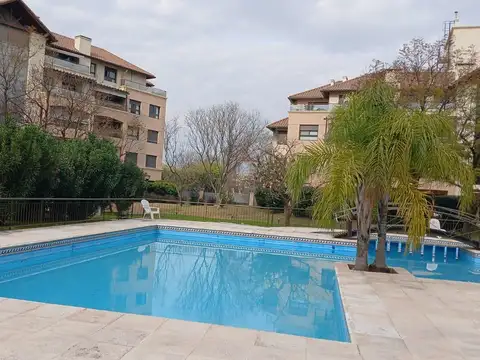 ¡OPORTUNIDAD! ¡Casonas del Norte - Dpto. 2 dor   habitación de servicios   cochera ¡CON ESCRITURA!