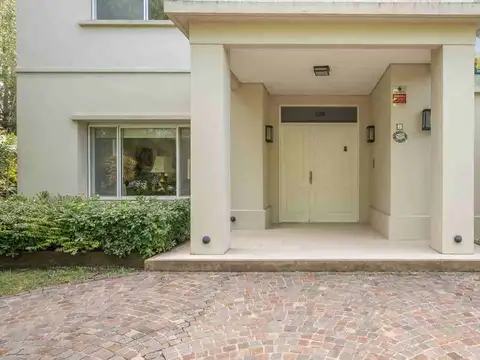 Casa en Venta de 6 dormitorios