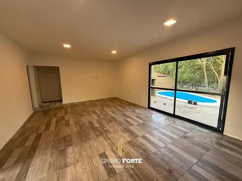 Casa 4 ambientes con 2 baños