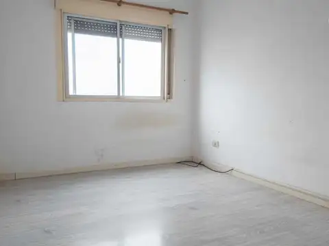 Departamento en Venta en Villa Dominico, USD 56.000