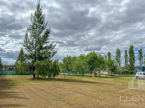 Lote 1327 m2 interno etapa 1 en venta - Club Miralagos