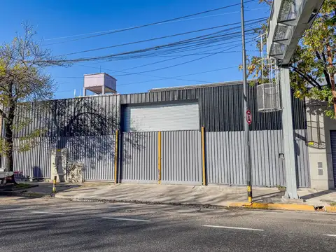 ALQUILER - DEPOSITO - BARRACAS - 920m2 A ESTRENAR