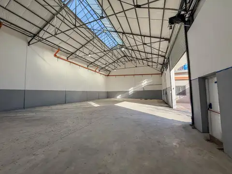 ALQUILER - DEPOSITO - BARRACAS - 920m2 A ESTRENAR