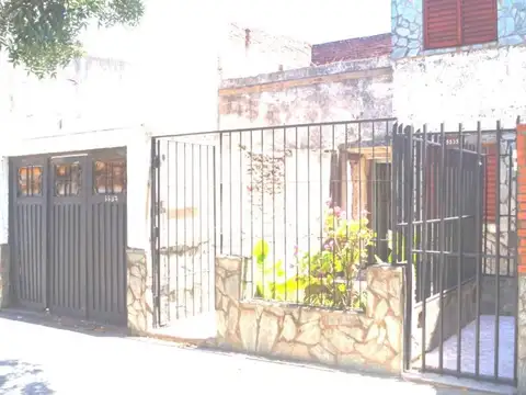 Lascano 5500 Montecastro PH 3amb U$140.000