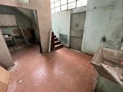 Depto Tipo Casa en Venta en Monte Castro, USD 140.000