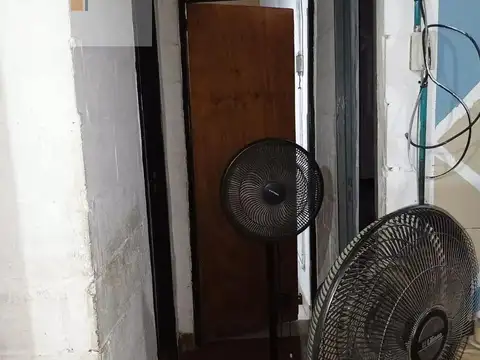 PH en Venta - 7 Dormitorios 3 Baños - 325mts - Escobar