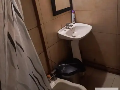 PH en Venta - 7 Dormitorios 3 Baños - 325mts - Escobar