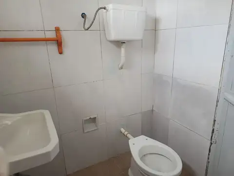 Depto Tipo Casa en Alquiler 33 años