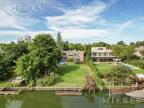 Casa en Alquiler de 4 dormitorios