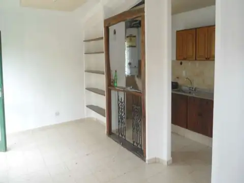 ARGUELLO! CASA EN ALQUILER 3 DORMITORIOS