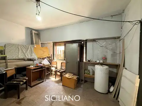 Casa en Alquiler con 1 cochera