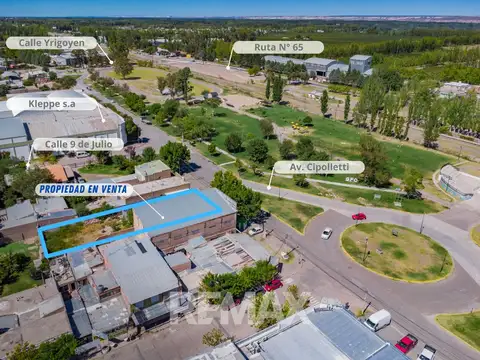 Local en Venta en General Fernandez Oro, USD 180.000