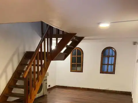 Tucumán e/ Libertad y Cerrito