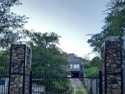 Casa en Venta al Este