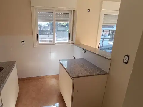 MONOAMBIENTE A ESTRENAR EN VENTA ZONA UCA