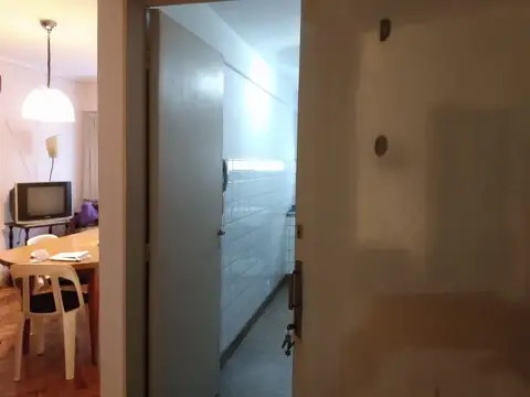 Alberti 100, Piso 1°