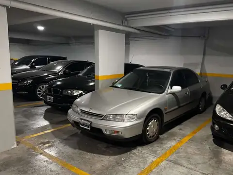 Cochera en Venta en Monte Castro