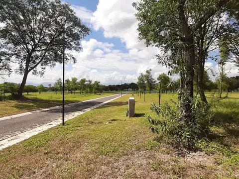 TERRENO VENTA CLUB DE CAMPO LA ARBOLADA 1133 M2