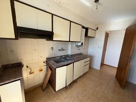 VENTA DEPARTAMENTO DE 2 DORMITORIOS CENTRO VENADO