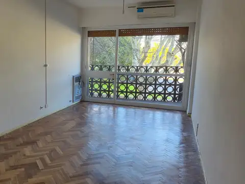 DEPARTAMENTO EN  ALQUILER 3 AMBIENTES  ACASSUSO  SAN ISIDRO
