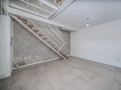 Depto Tipo Casa 3 ambientes con 1 baño