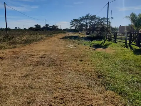 VENDO TERRENO EN CAMPO DEL MEDIO, SE ACEPTA VEHICULO COMO PARTE DE PAGO Y SE OFRECE FINANCIACION.