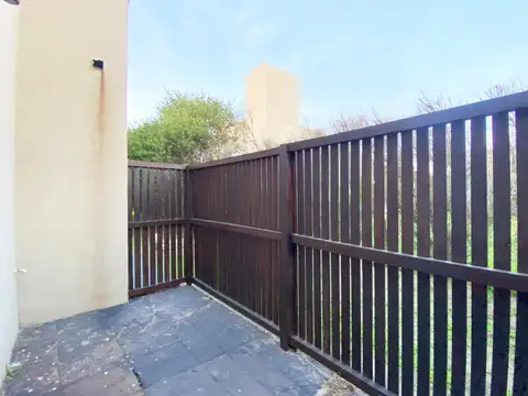 Casa en Venta en Puerto Roldan, USD 260.000
